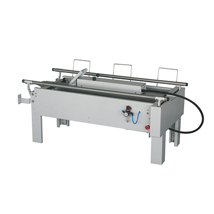 半自動紙箱成型機 CF-10T